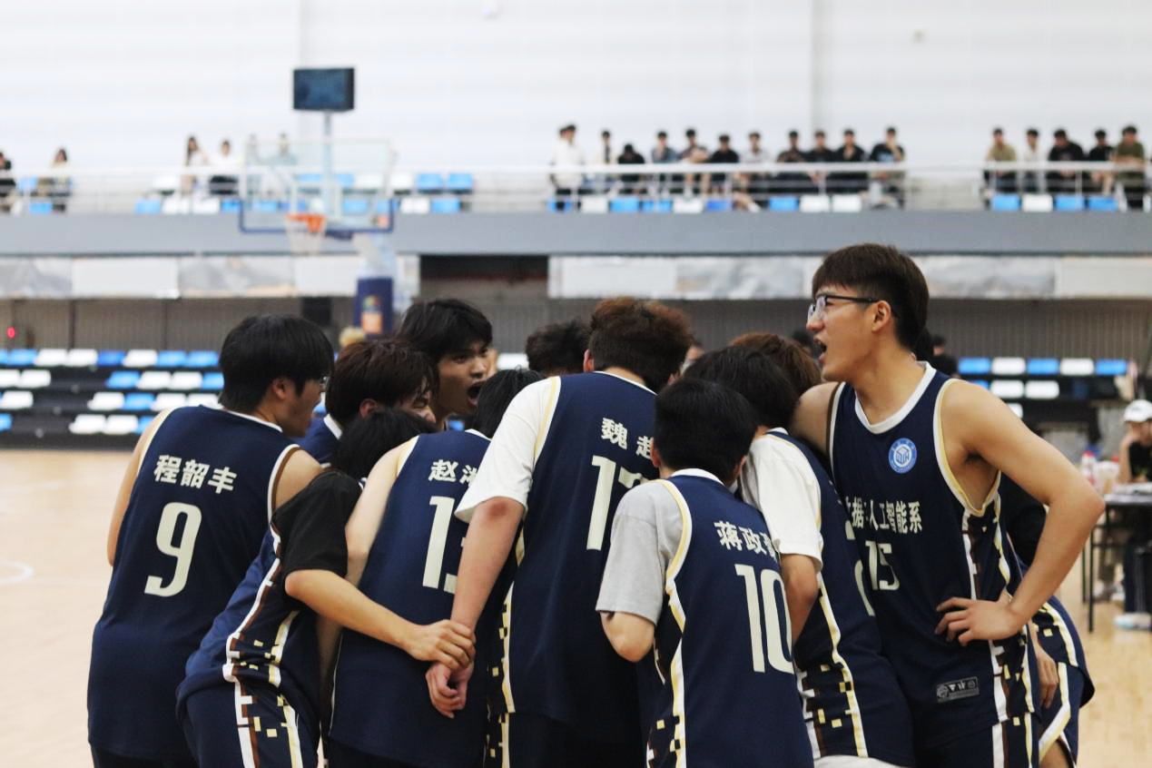 1714438185404160.png 1图片1.png