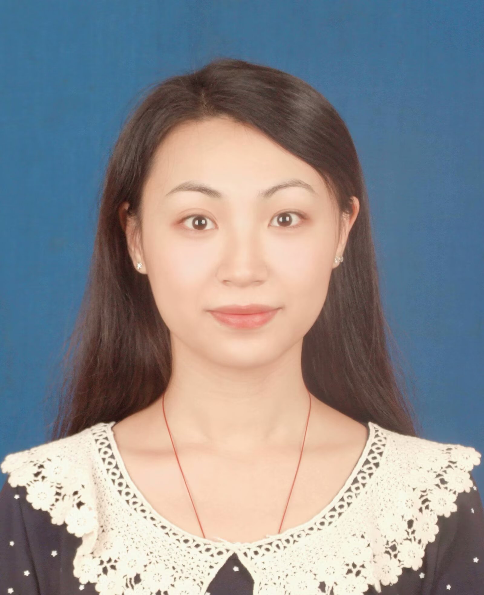 1748885149232692.jpg 甄珍一寸照.JPG